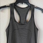 Lululemon Swiftly Tech Tank Top Hyper Stripe Black/White Size 8 Photo 1