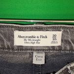 Abercrombie & Fitch NWT  Gray The 90's Straight Ultra High Rise Jeans 30 10 Short Photo 3