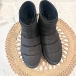 UGG  Women's Ridge Mini Snow Boot Black Suede Size 8 Photo 2