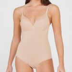 Assets Spanx Low back Cupped shaping Shaping Bodysuit M 10199R Tan Size M Photo 7