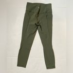 Athleta  SALUTATION STASH HIGH RISE 7/8 TIGHT ASPEN OLIVE SIZE SMALL A3 Photo 13