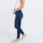 Madewell • Curvy High-Rise Skinny Jeans in Danny Wash: TENCEL™ Denim Edition Photo 52