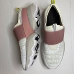 Sorel Kinetic Breakthru Slip On Sneakers Womens White Pink Athletic Shoes Size 9 Photo 2