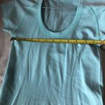 Lululemon Women's  Mint Green size two swiftly tech tshirt Photo 8