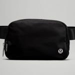 Lululemon Everywhere Belt Bag Photo 0