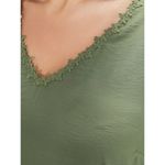 Bloomchic  V Neck Floral Crochet Blouse Top Short Sleeve Green 14-16 Photo 3