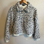 Beyond Yoga  Leopard Sherpa Bomber Jacket Size Large Photo 0