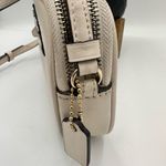 Coach CROSSBODY POUCH WITH SOUVENIR
EMBROIDERY ( F25946)
CHALK/LIGHT GOLD Photo 6