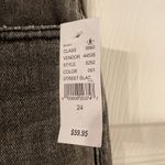 PacSun  Mom Jeans size 24 brand new with tag inseam 27” color distressed black Photo 2