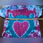Gildan Handmade Heart Tiedye T-shirt size LG Photo 4