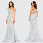 Mac Duggal NEW  Embroidered Applique Feathered One Shoulder Trumpet Gown Size 16 Photo 5