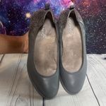 Vionic  Jacey Wedge Shoes 8.5 Wide Women Slip on Comfort Gray Leather Support Photo 4