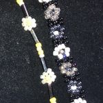 Black White Yellow Seed Bead Beaded Flower Bracelets Photo 2