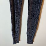 Lululemon  Wunder Lounge High‑Rise Tight 28″ Crushed Velvet Black Size 6‎ Photo 2