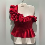Muse Satin 3D Carnation Ruched Sweetheart neck one shoulder peplum Top NWT size0 Red Size 0 Photo 8