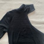 Garage One Shoulder Black Top Size Xs Photo 3