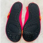 FITKICKS PINK/ORANGE ELASTIC SHOES SIZE Large YOGA SHOES Orange Photo 1