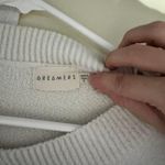 Dreamers sweater Photo 2