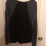 Old Navy  Black and gray athletic wear small Photo 4