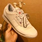 Reebok VINTAGE WHITE LACE UP LOW TOP  CLASSICS SNEAKERS Photo 0