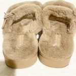 Koolaburra by Ugg UGG Koolaburra Size 11 Tan FURR-AH -Strap Buckle Slide Sandal Shoe Photo 4
