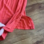 Old Navy split open back tank top Photo 4