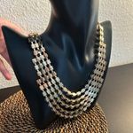 Gold necklace Photo 2