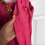 Metrostyle Linen Beaded V Photo 6