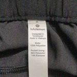 Lululemon  Black On The Fly Skirt Casual Elastic Waist Drawstring Pockets Size 8 Photo 6
