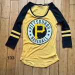 GENUINE MLB MERCHANDISE Pittsburgh Pirates Women Baseball Shirt Black Size XS Photo 1