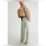 Free People NWOT Gwynnie Quilted Jacket - champagne diamonds tan - small Photo 7