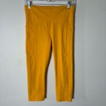 Athleta  Ultimate‎ Stash II Capri Leggings Yellow Size Medium Photo 2