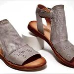 Miz Mooz - Leather Ankle-Strap Sandals - Fifi - Glacier Gray - EU 36 Wide Photo 0