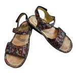 Alegria  Womens PAT 489X Sweetness Floral Mosaic Comfort Sandal Photo 0