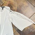 BCBG Maxazria Skipper White Tie Back Cold Shoulder Blouse XS Photo 6