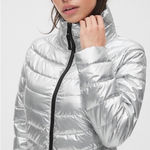 Gap Metallic Silver Puffer Jacket Grey Womens Sz XS Full Zip Pockets BOHO Photo 0