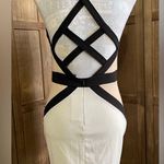 NWT Women’s Colorblock Dress. White Size M Photo 1