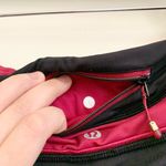 Lululemon Black Pink Braid Detail Sports Athletic Workout Leggings US 6 Photo 4