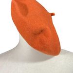 Women’s wool orange beret light academia Photo 0