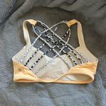 Lululemon  Sports Bra Photo 3