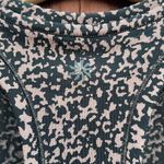 Athleta  Shanti Crop Textured Jacquard Size Xsmall Photo 4