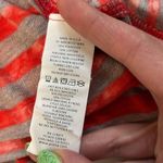 prAna  long sleeve shirt.  Size Medium.  Made in the USA. Photo 4