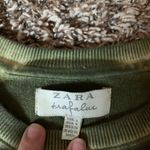 ZARA Green Embroidered Crewneck Size Small Photo 1