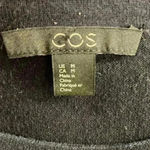 COS  navy sweater with three-quarter sleeves. Perfect for layering Medium Photo 2