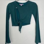 Urban Outfitters 🌻HP🌻NWOT  green Elle keyhole wrap crop top flare sleeves S Photo 6