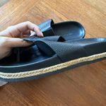 Vince  Black Sandals Photo 3