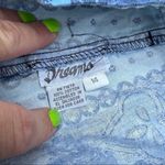 Vintage blue medallion stripe printed pleated front bareback high waist shorts Size 29 Photo 4