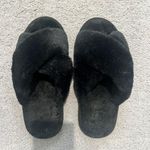 Amazon  Fuzzy Slippers Photo 0