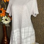 Doe & Rae ✅3/$30✅ NWT  Gray/Plaid Asymmetrical Short Sleeve Babydoll Top | LARGE | Photo 2