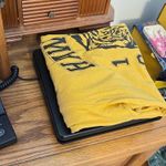 Stranger Things  Hawkins Middle School AV Club T Shirt Short Sleeve Women’s Small Photo 5